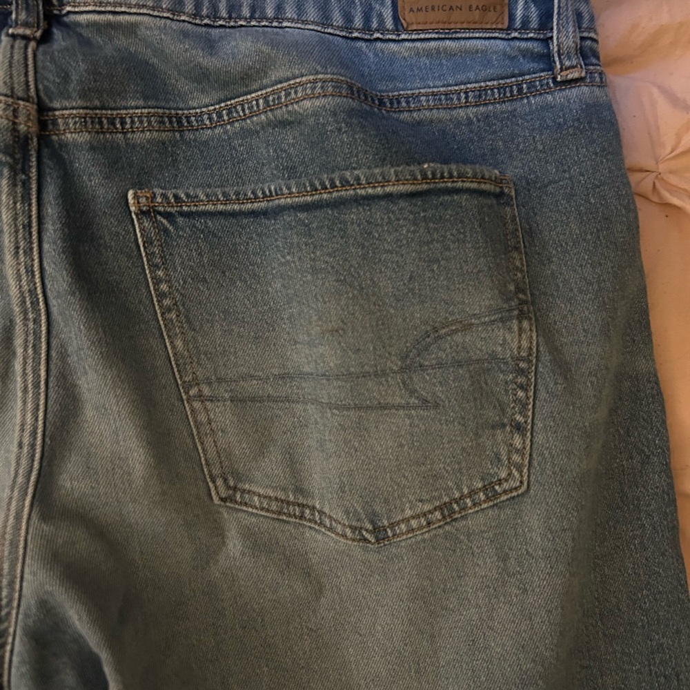 American Eagle Outfitters Light Blue Flare Jeans - Picture 11 of 12